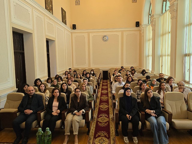 Kimya İnstitutunda gənc alimlərin qlobal inteqrasiyasına dair yeni strategiya müzakirə olunub