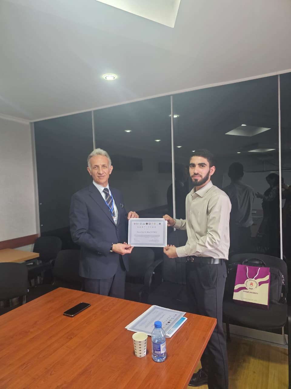 Gənc tədqiqatçı Amil Əzimli Beynəlxalq Simpoziumda məruzə edib