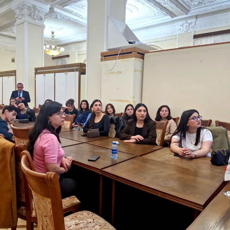 Tarix Muzeyində “Arxeo Klub”un növbəti elmi-maarifləndirici məşğələsi keçirilib