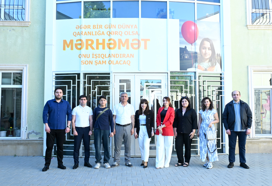 Kimya İnstitutunun əməkdaşları “Ümid Yeri” uşaq sığınacağını ziyarət ediblər