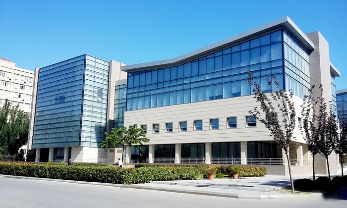 Mərkəzi Elmi Kitabxana könüllülər üçün yeni qəbul elan edib