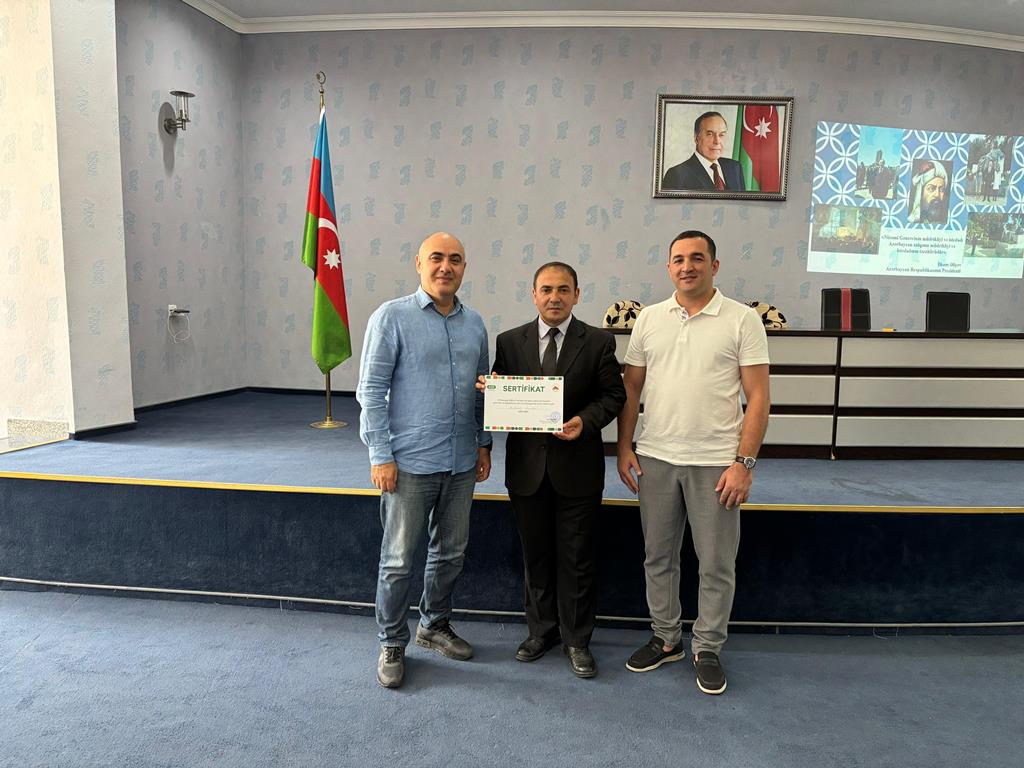 Qazaxda gənc alim və tədqiqatçılara Nizami Gəncəvinin müdrikliyi və istedadından bəhs edən seminar keçirilib