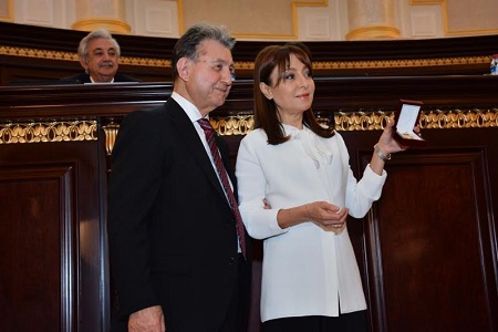 AMEA-nın müxbir üzvi Nərgiz Paşayevaya "Azərbaycan Respublikasının Nizami Gəncəvi adına Qızıl medalı" təqdim olundu