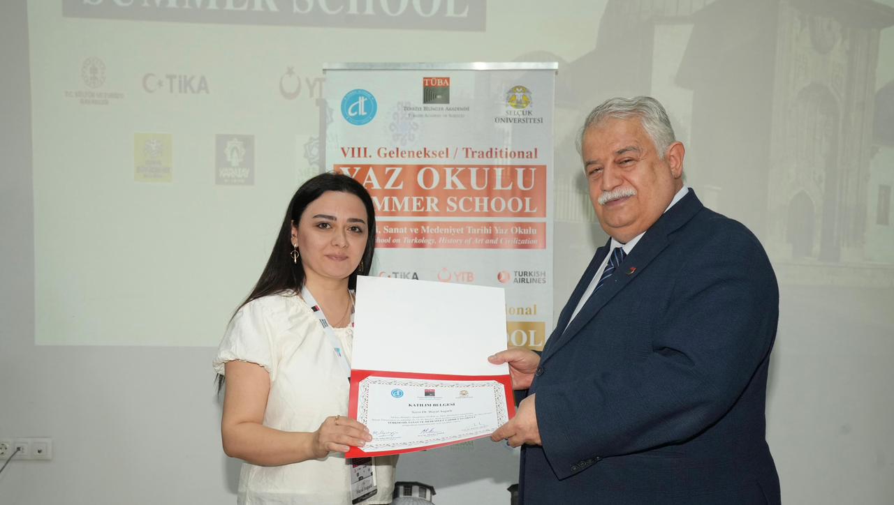 Dilçilik İnstitutunun gənci Türkiyənin Konya şəhərində keçirilən VIII Ənənəvi “Türkologiya, Sənət və Mədəniyyət Tarixi” adlı yay məktəbində iştirak edib